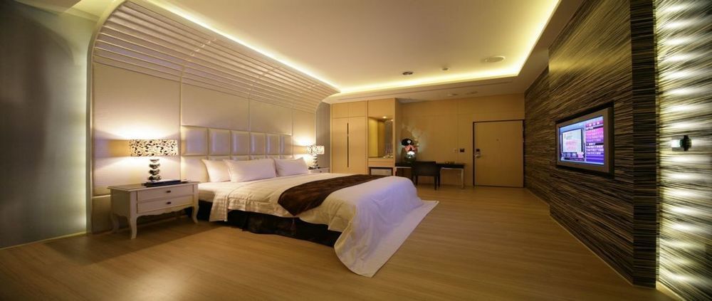 Dubai Villa Motel Daya Bagian luar foto