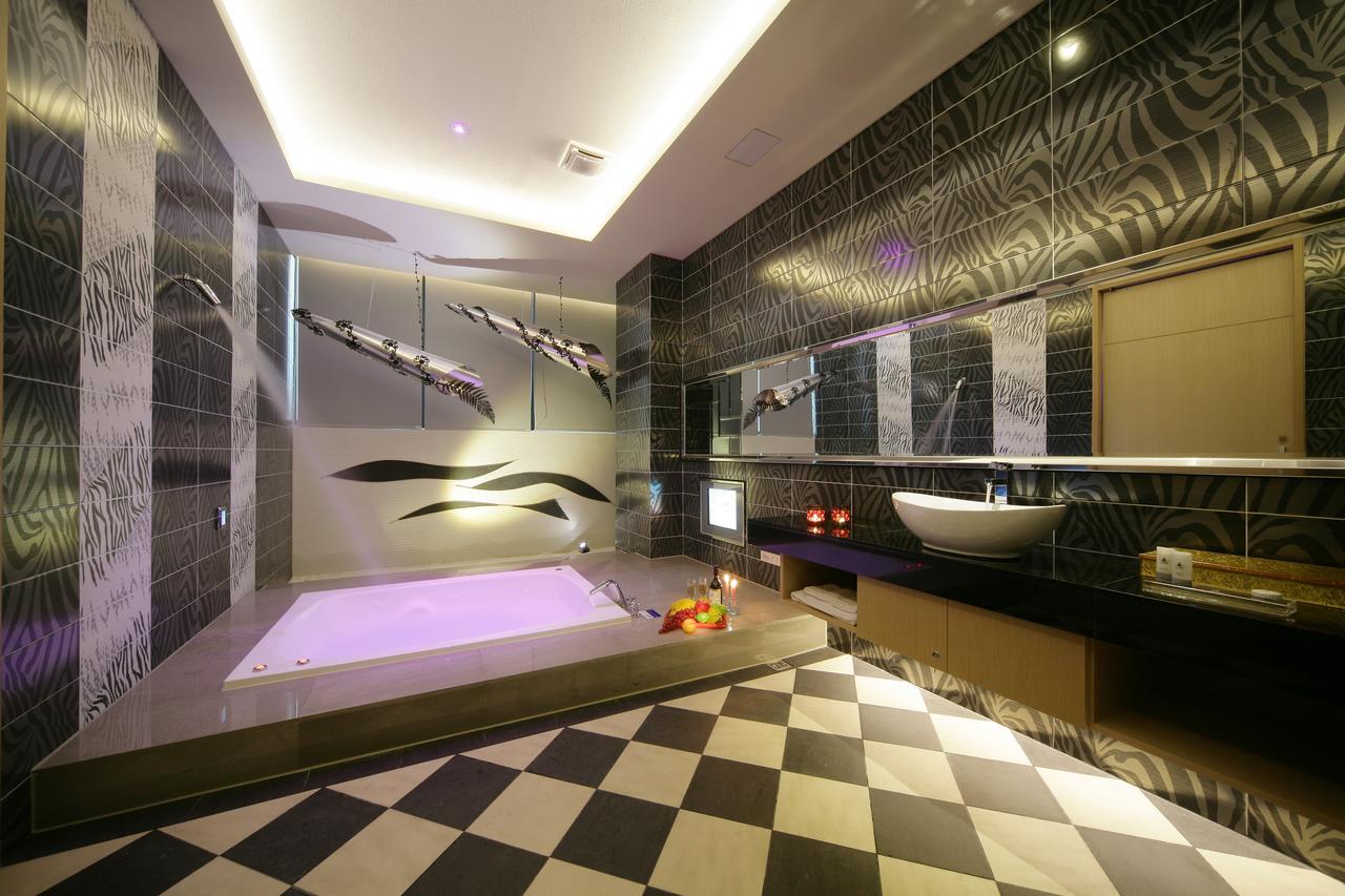 Dubai Villa Motel Daya Bagian luar foto