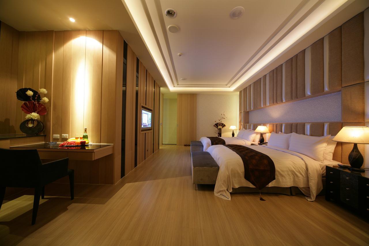 Dubai Villa Motel Daya Bagian luar foto