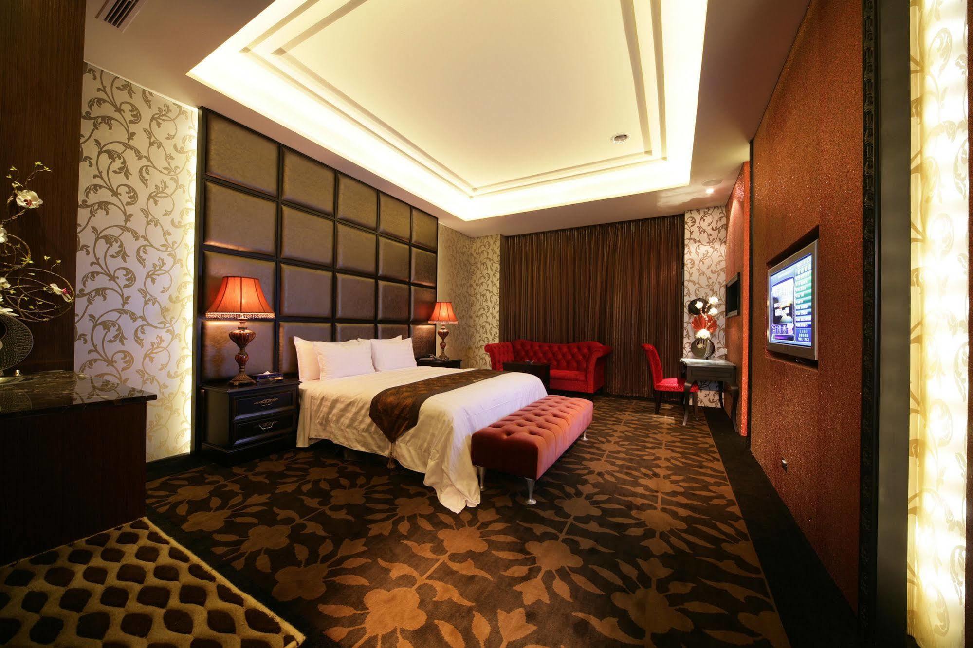 Dubai Villa Motel Daya Bagian luar foto