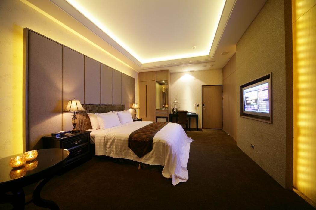 Dubai Villa Motel Daya Bagian luar foto
